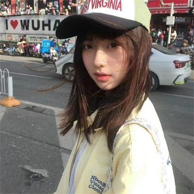 三个蓝月亮